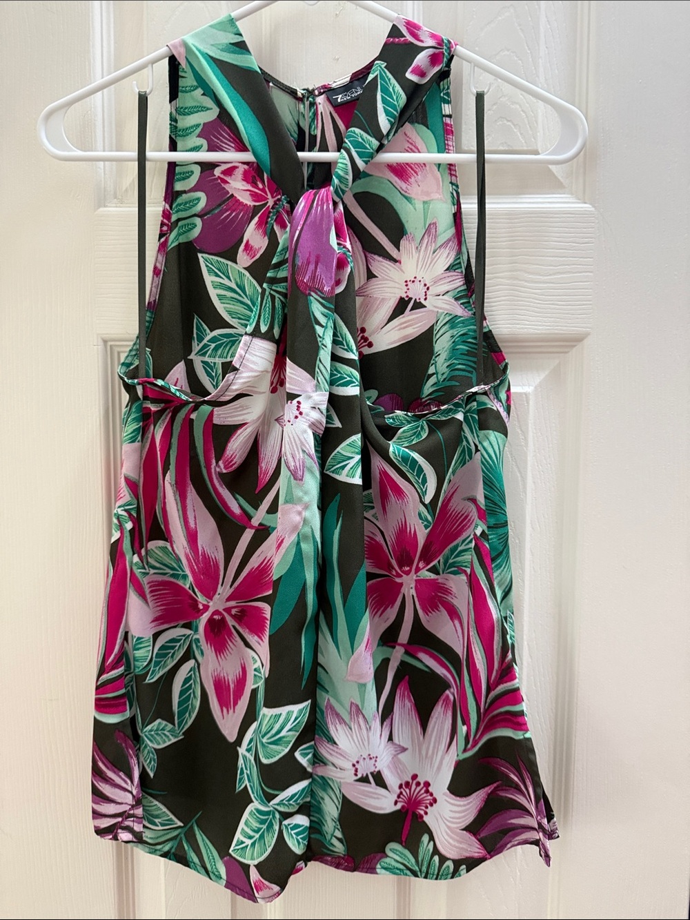 Sleeveless Tie-Back Floral Tank Top - Pink/Green